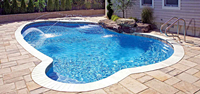 Como saber se a minha piscina precisa de reparação, resurfacing ou remodelação?-